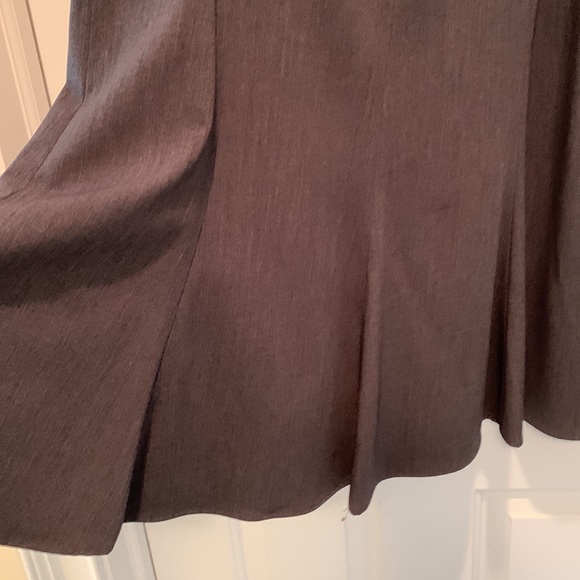 Nearly New Charcoal Gray Lined Trumpet Skirt - Picture 2 of 6